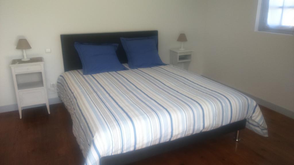 Bed and Breakfast Le Vieux Castel Goustranville Экстерьер фото